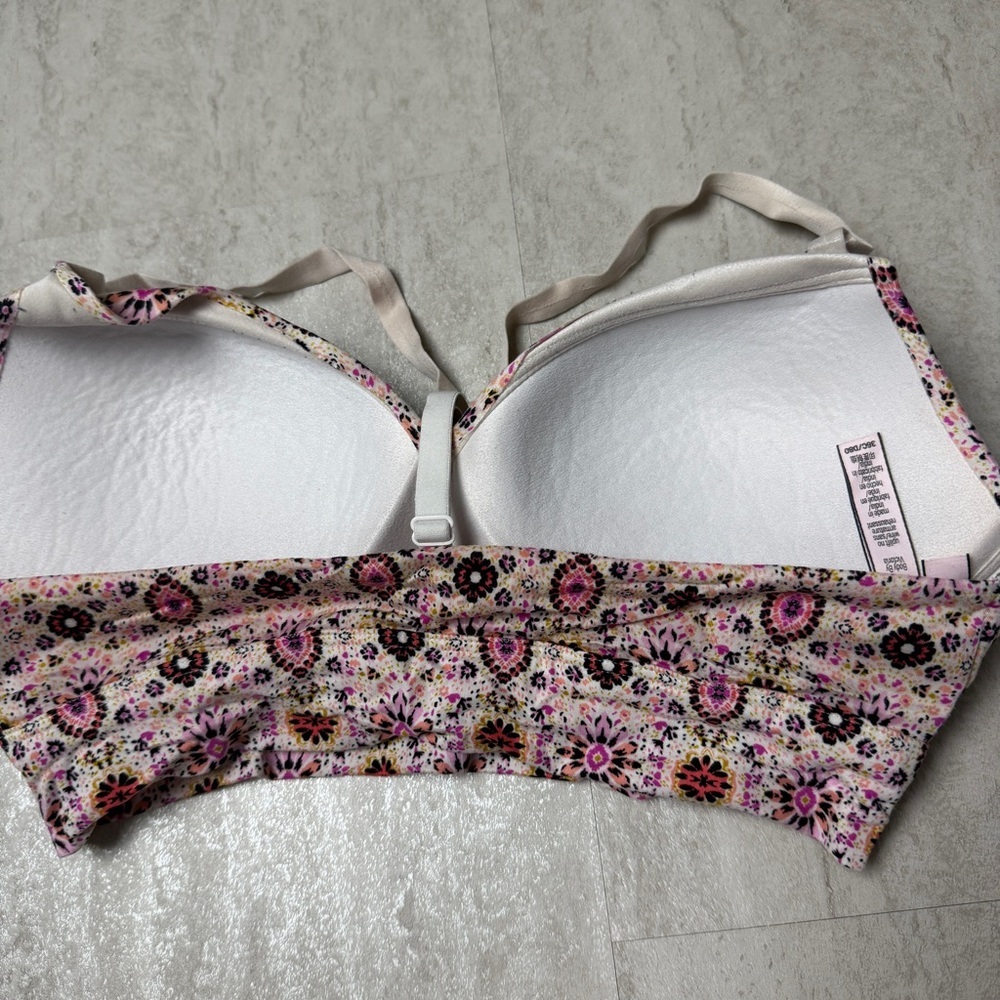 Victoria's Secret bra Body By Victoria uplift no wire 36C - Picture 5 of 9